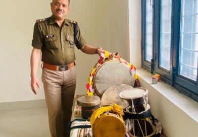 लोकगीतों से जागरूकता का संदेश दे रहे सब इंस्पेक्टर अनूप नयाल,