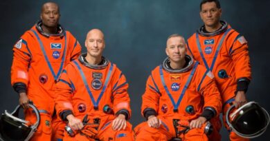 NASA ने Artemis-III मिशन के लिए अंतरिक्ष यात्रियों के नामों का किया ऐलान, चांद पर उतरने की टेक्नोलॉजी करेंगे टेस्ट